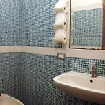 לינה וארוחת בוקר Al Centro Di *